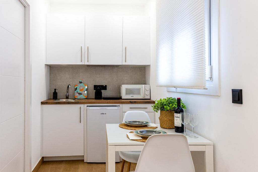 Apartamentos Cibeles Centro Historico, Nuevo Establecimiento Мерида Экстерьер фото