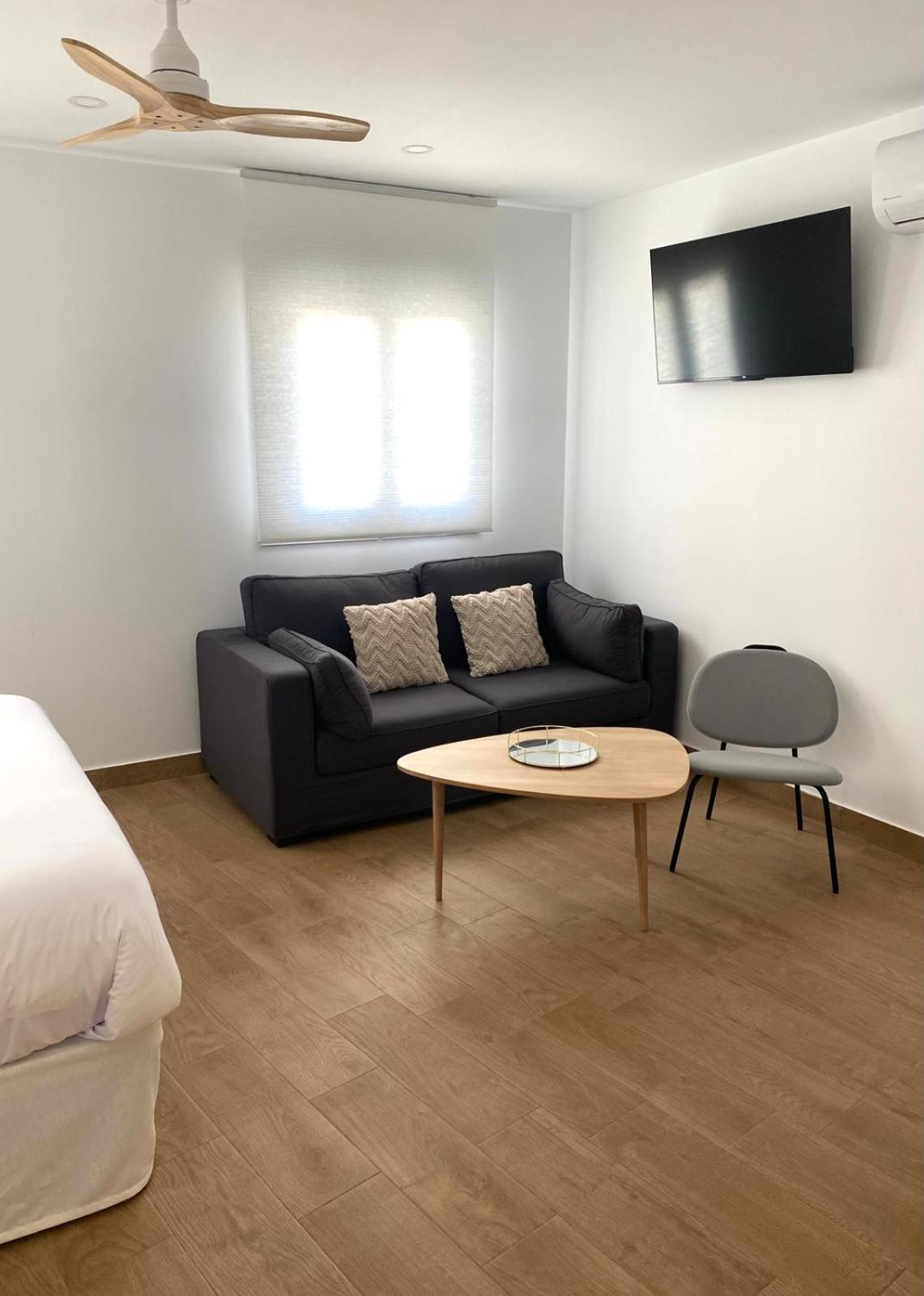 Apartamentos Cibeles Centro Historico, Nuevo Establecimiento Мерида Экстерьер фото